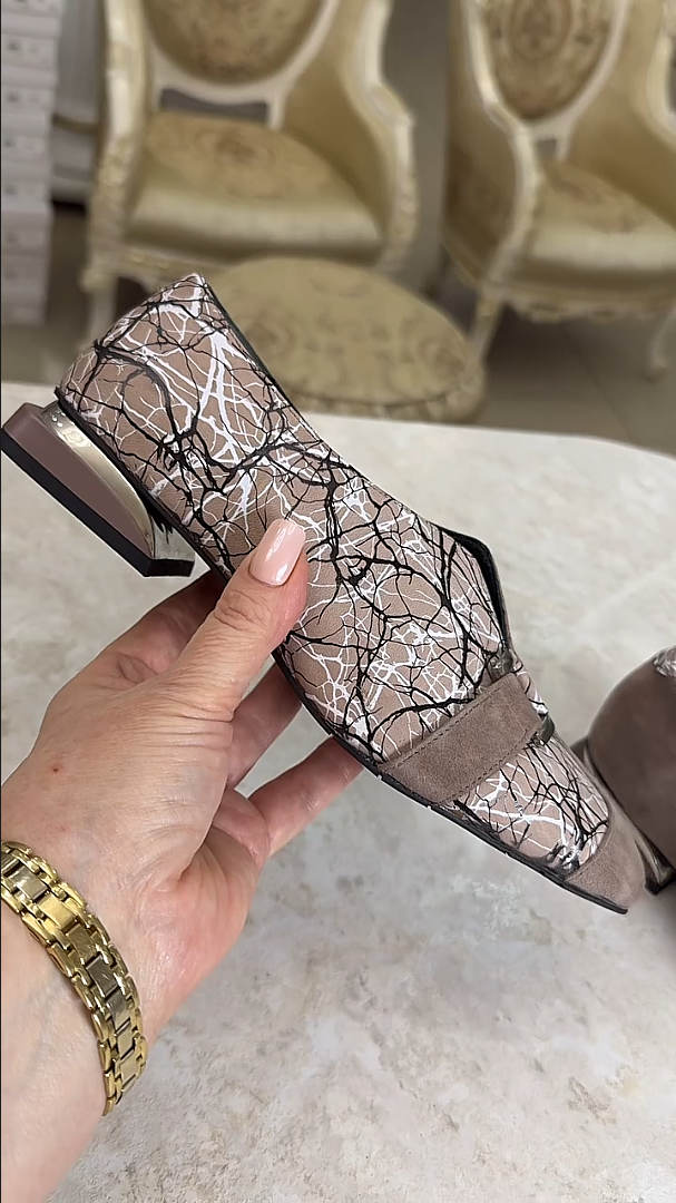 Elegant suede buckle block heel loafers