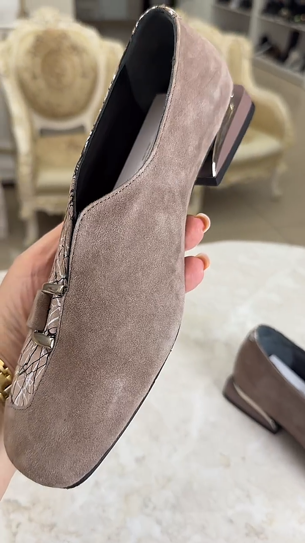 Elegant suede buckle block heel loafers