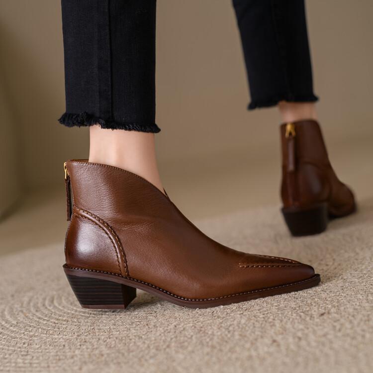 Retro leather pointed toe block heel boots