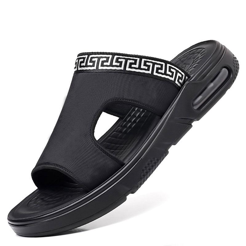 Trendy men's summer athleisure beach breathable outdoor personality non-slip sandals