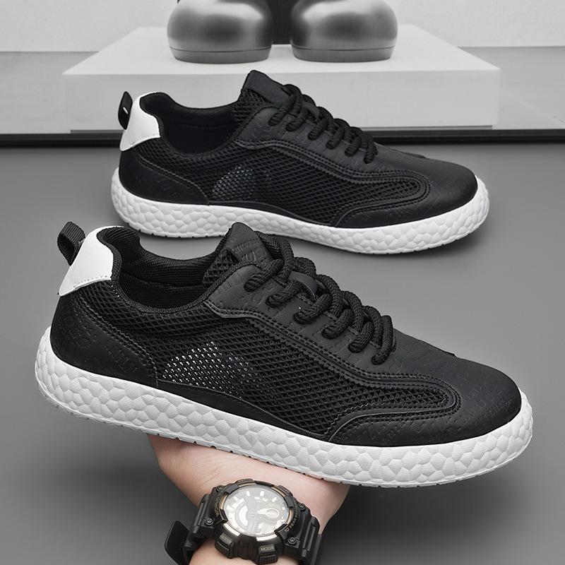 Stylish breathable mesh hollow casual sports soft-soled shoes