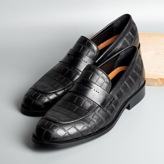 Elegant pattern classic men's leather loafers