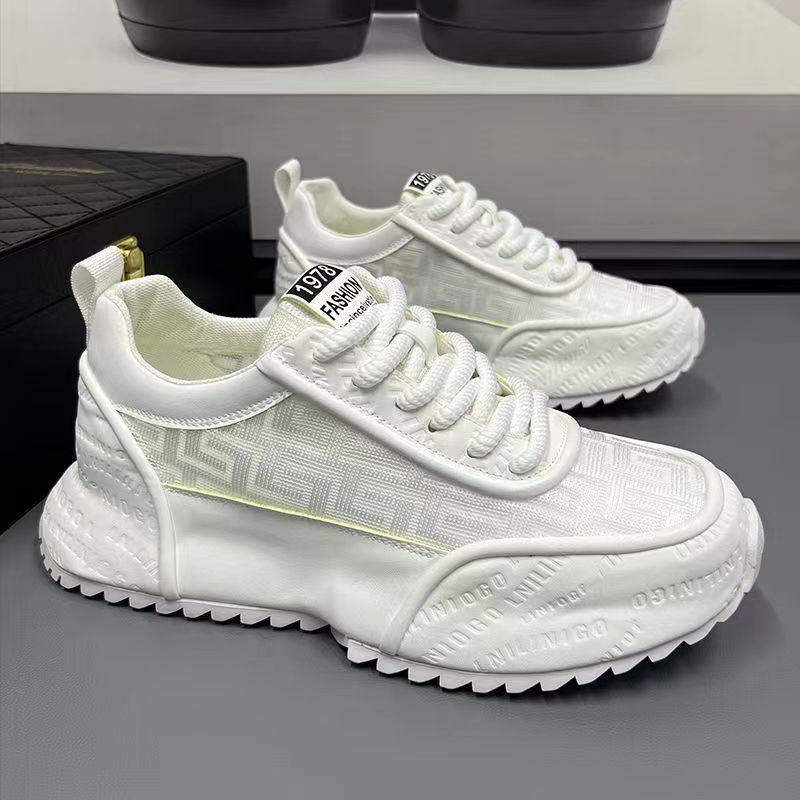 Stylish Color Block Thick Sole Non-Slip Men's Sneakers