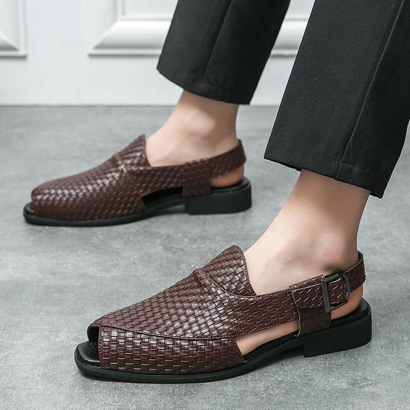 Trendy buckle woven casual breathable leather sandals