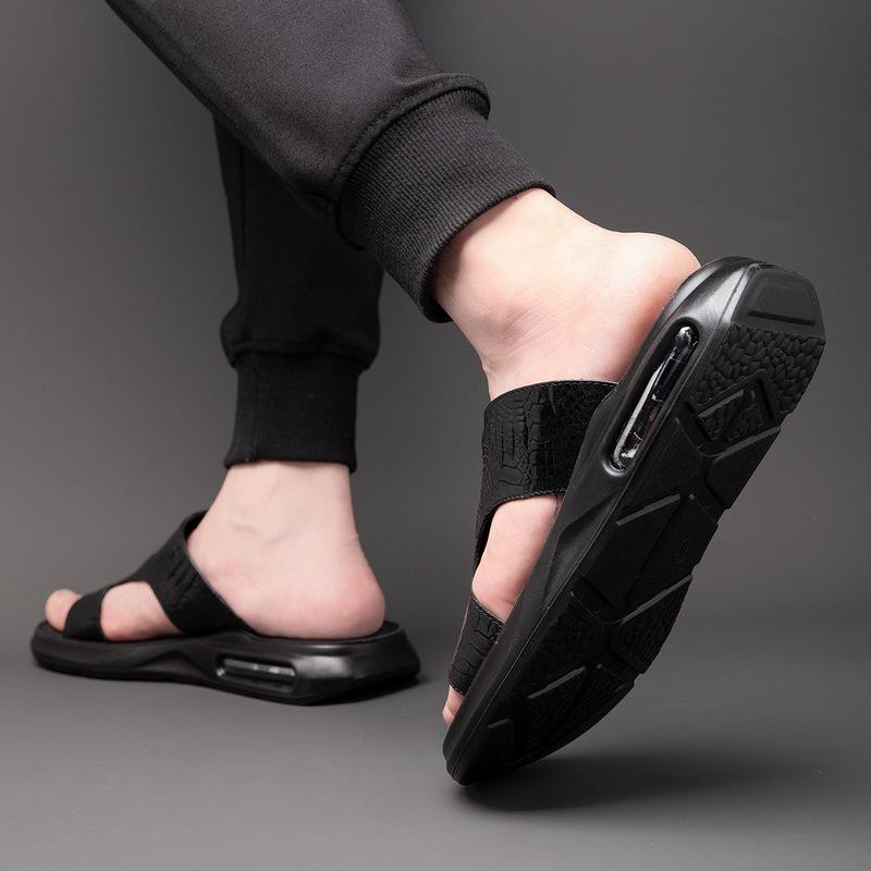 Trendy summer wear statement cowhide men's beach slippers