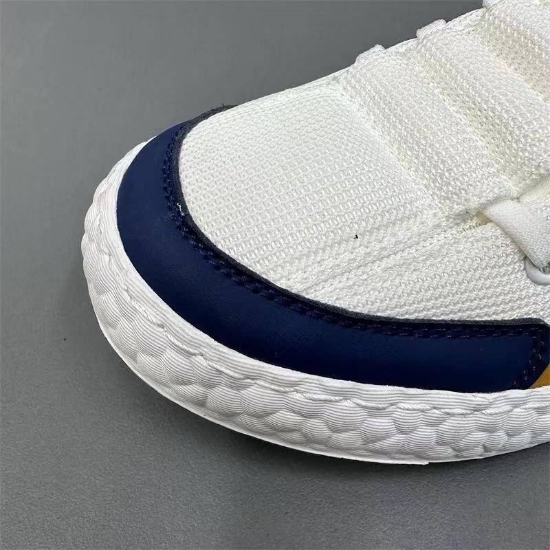 Trendy color-blocked mesh breathable soft-soled sneakers