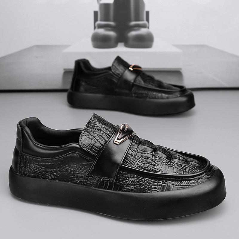 Retro trendy leather crocodile soft-soled men's loafers