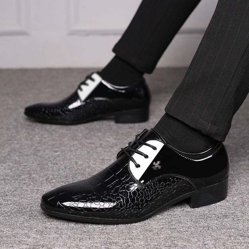 Stylish snake scale pattern men's business formal leather shoes