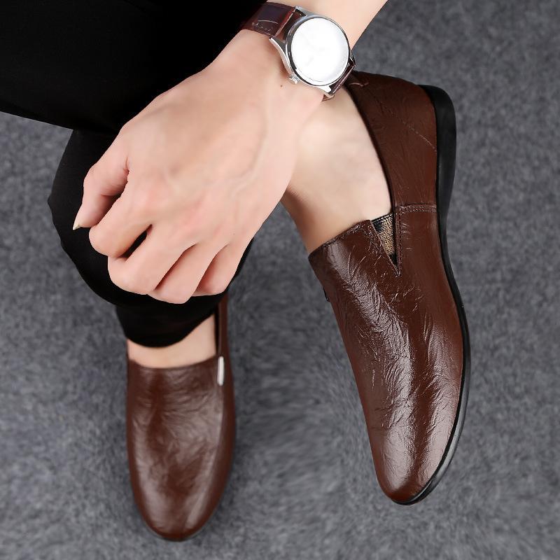 Trendy hand-scratched cowhide soft-soled men's shoes