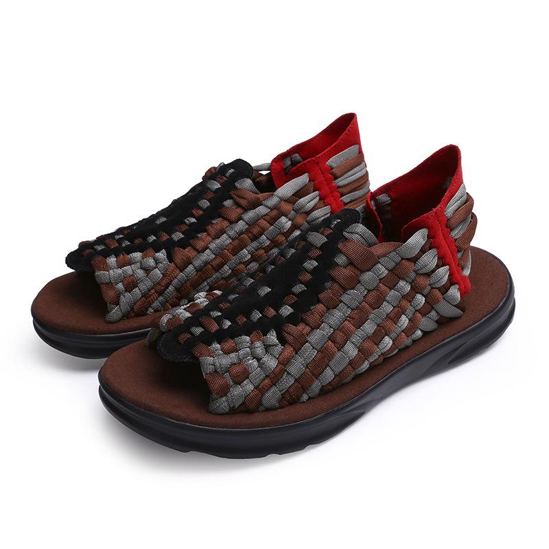 Men's trendy woven casual beach sandals