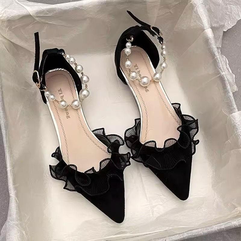 Stylish new pearl buckle strap thick heel sandals