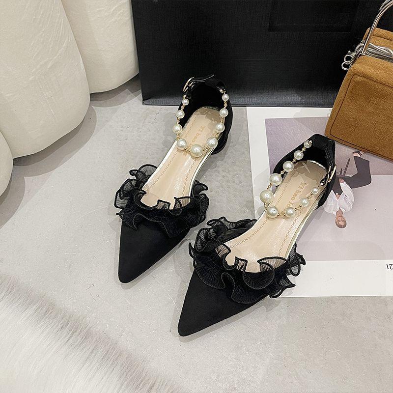 Stylish new pearl buckle strap thick heel sandals