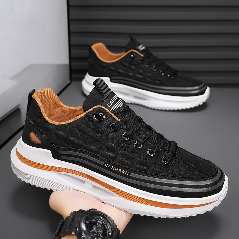 Trendy crocodile pattern breathable leather thick-soled casual sneakers