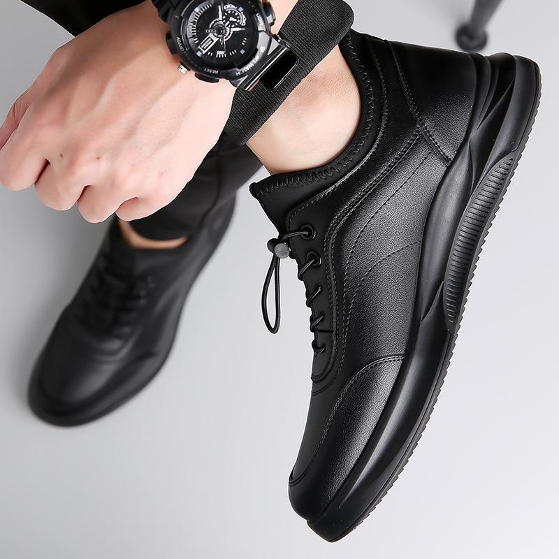 New Men's Genuine Leather Breathable Soft Sole Sports Leather Shoes