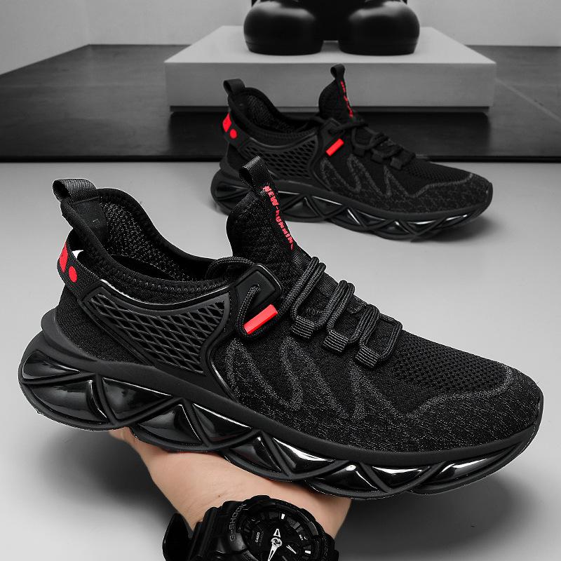 Trendy platform soled shock-absorbing sneakers