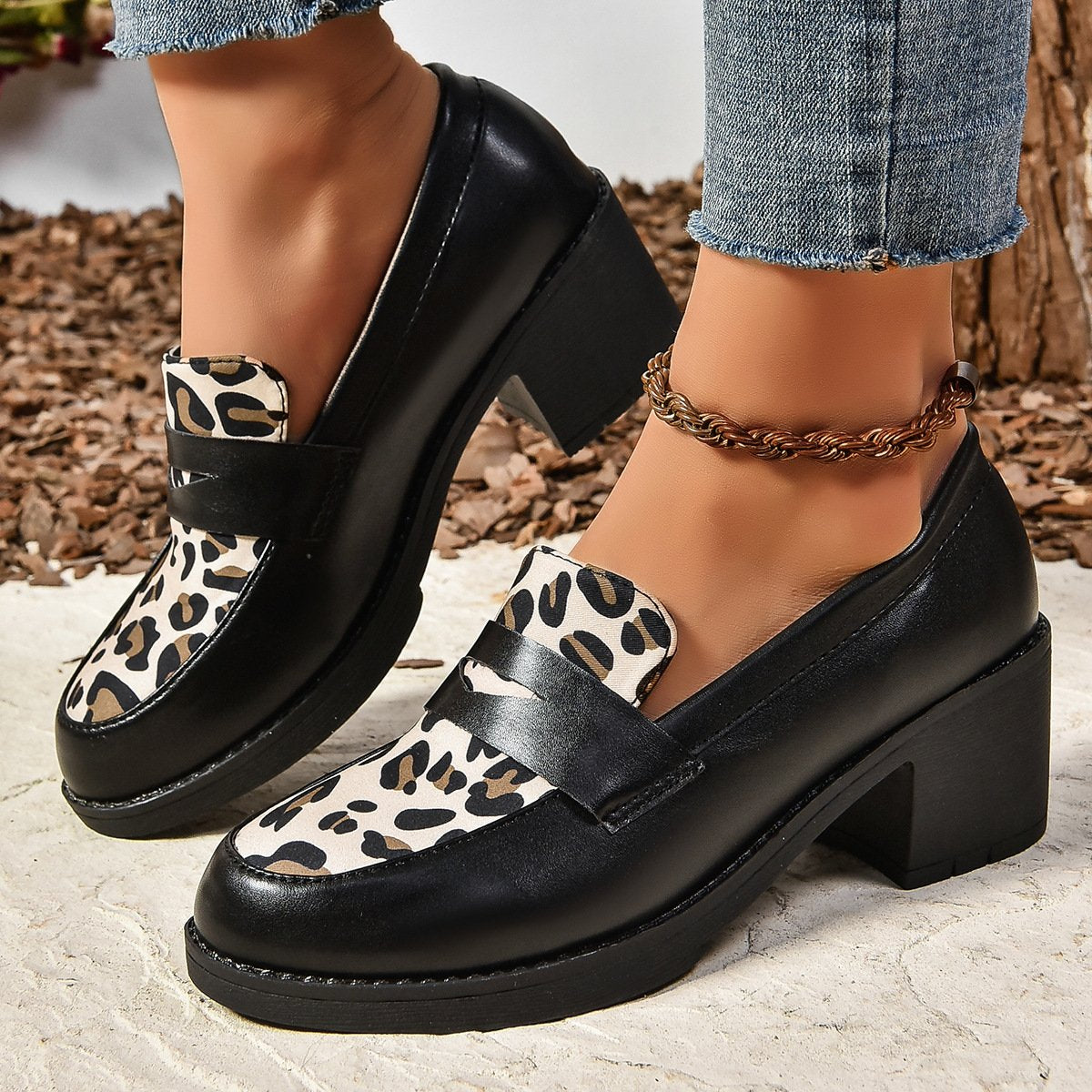 Trendy new leopard print thick-soled slip-on round toe thick heel loafers