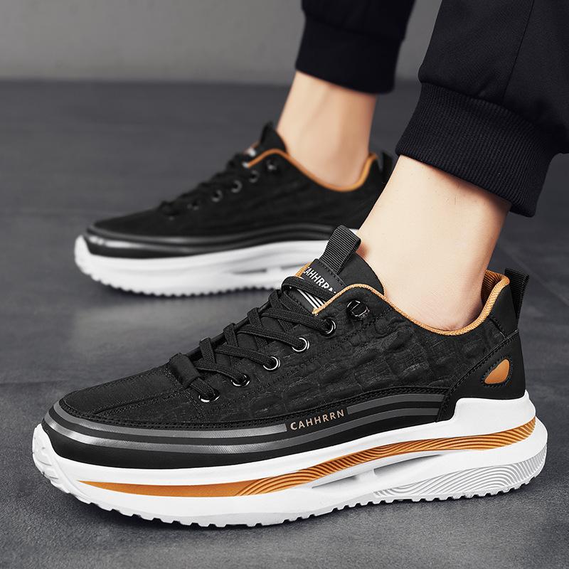 Trendy crocodile pattern breathable leather thick-soled casual sneakers