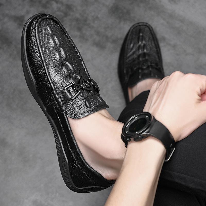 Trendy crocodile pattern cowhide casual men's loafers