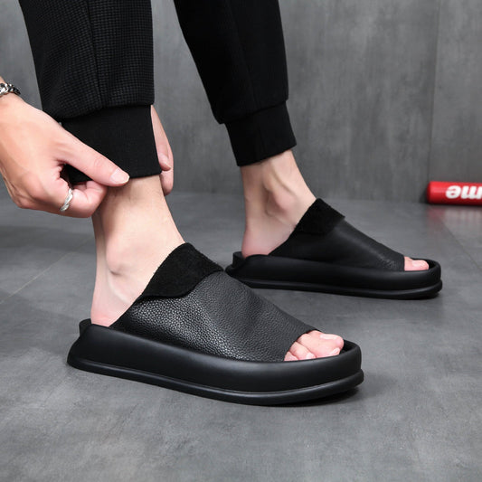 Trendy breathable soft-soled men's leather slippers