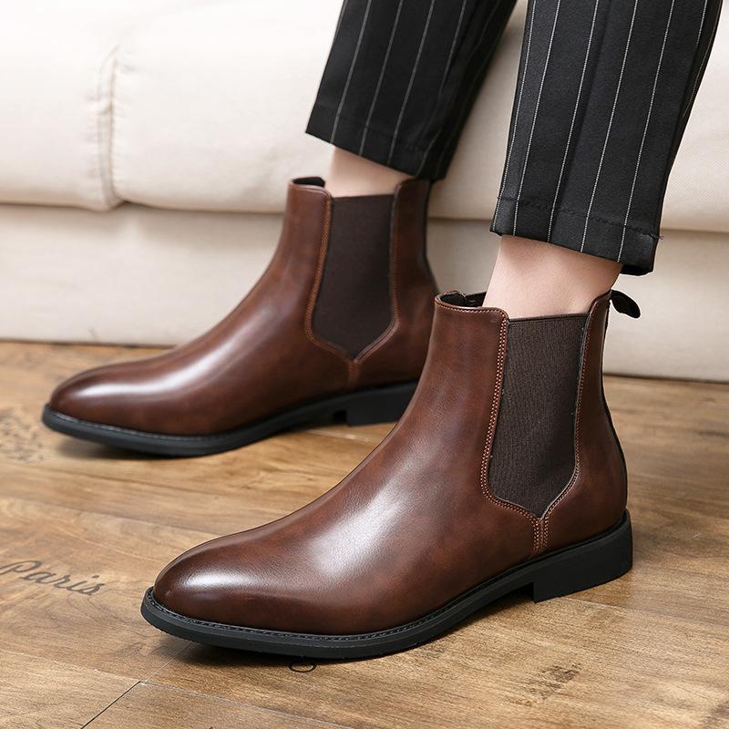 warm pointed short  British Martin boots