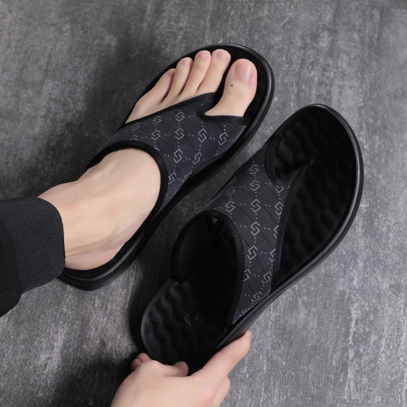 Trendy new men's non-slip beach casual flip flops