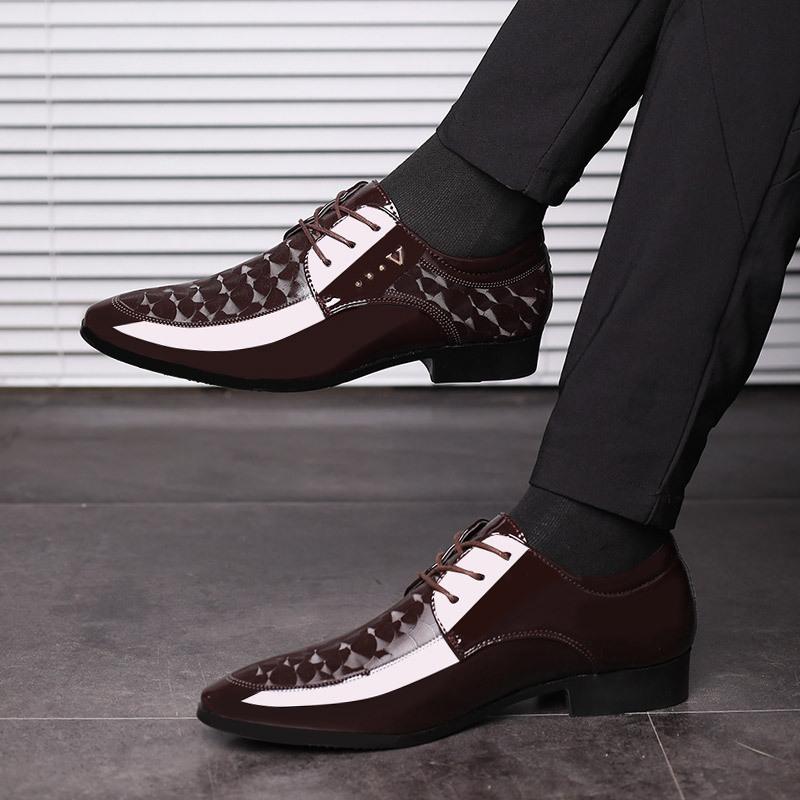 New shiny leather men's business formal shoes