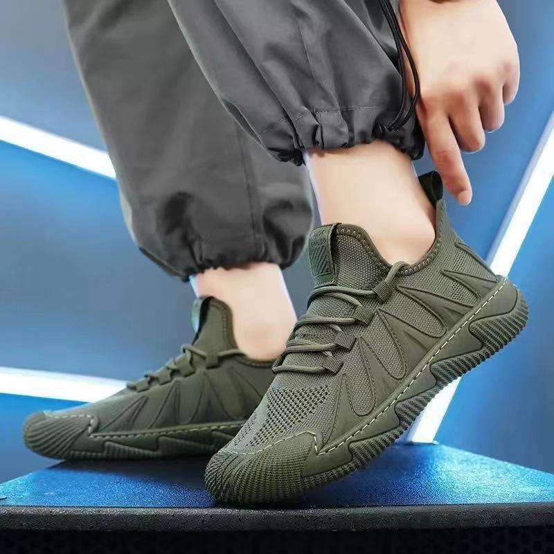 New casual men's breathable mesh wear-resistant sports shoes