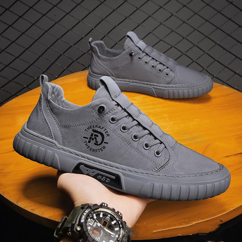 Trendy new breathable sports and leisure sneakers