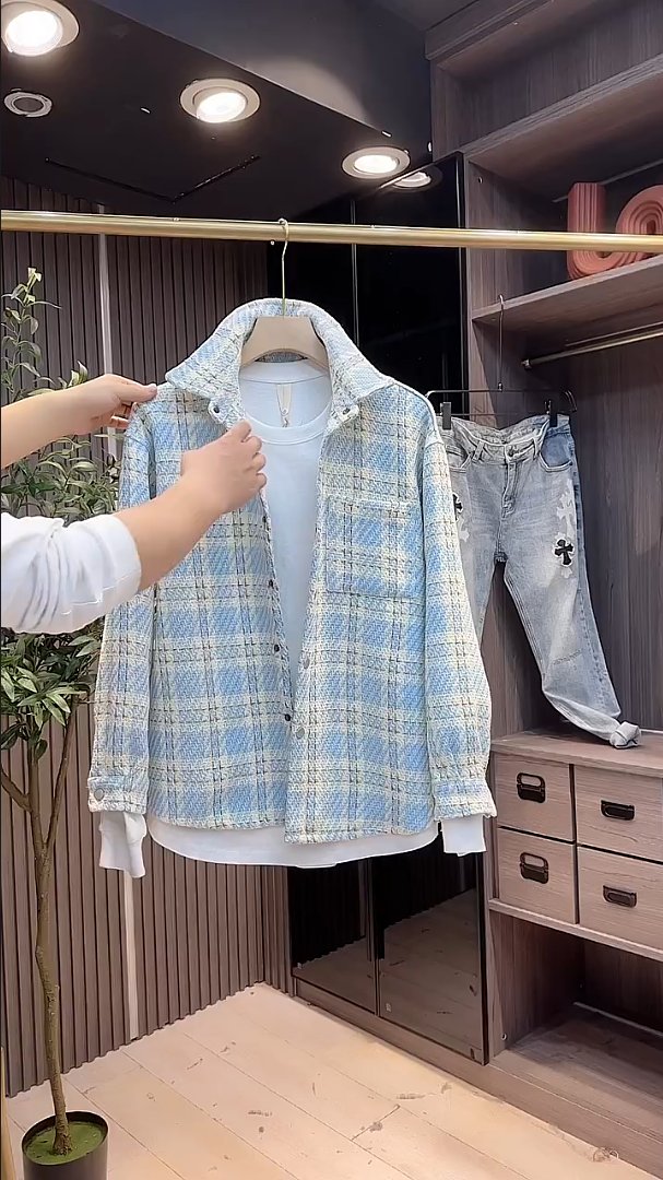 Trendy knitted plaid shirt jacket