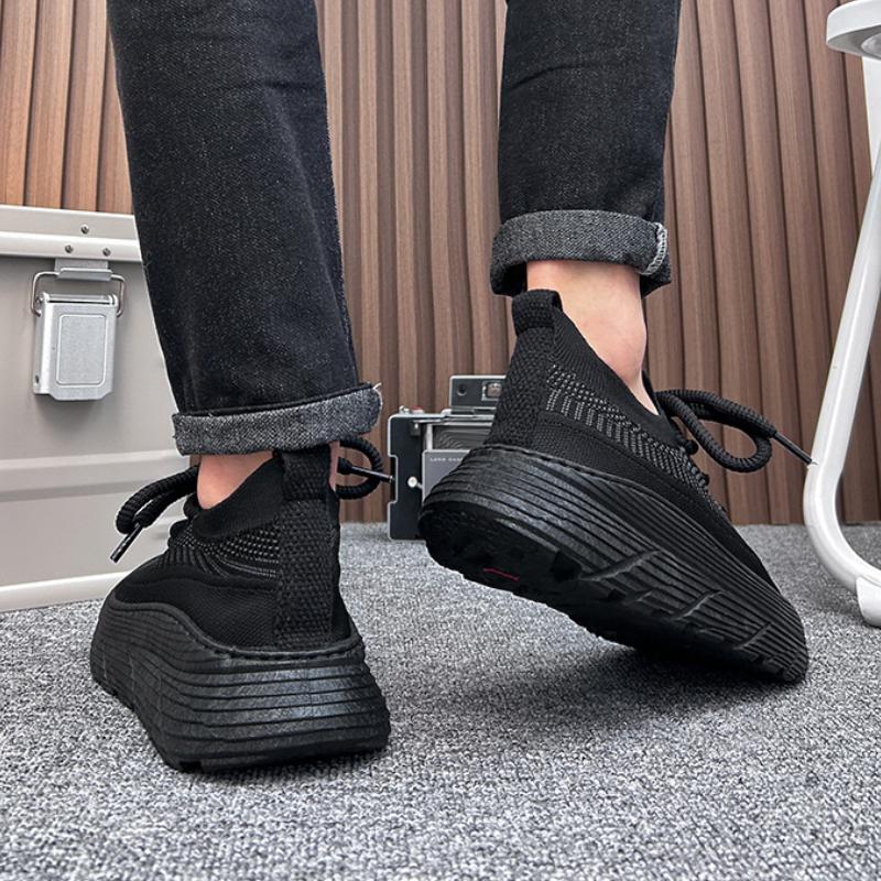 Trendy lace-up fly-knit thick-soled non-slip breathable casual sneakers