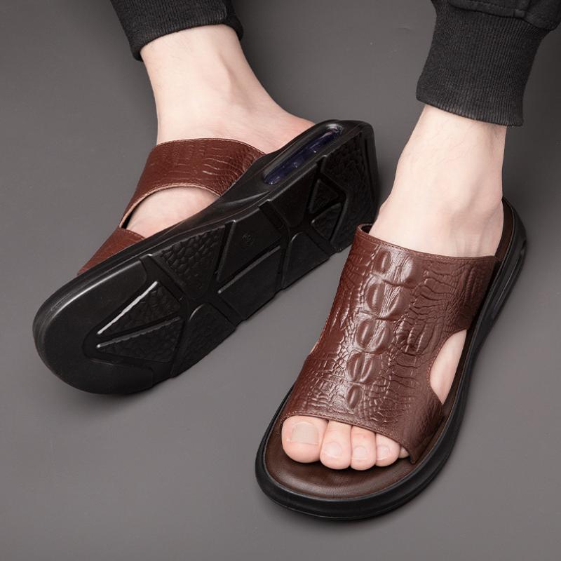 Trendy summer wear statement cowhide men's beach slippers