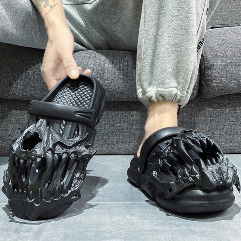 Trendy skull thick-soled beach sandals