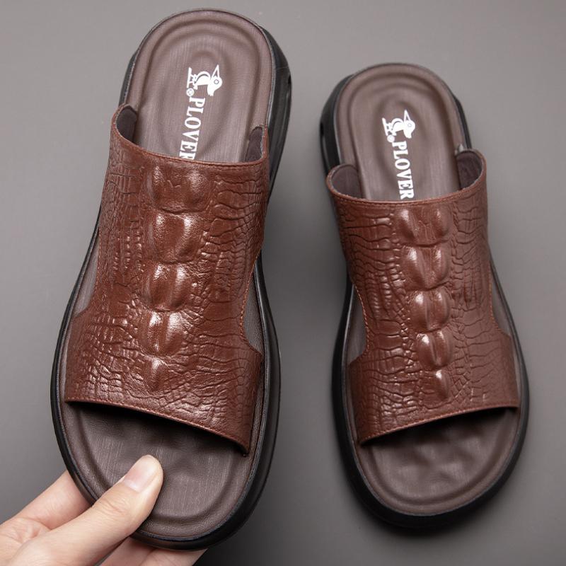 Trendy summer wear statement cowhide men's beach slippers