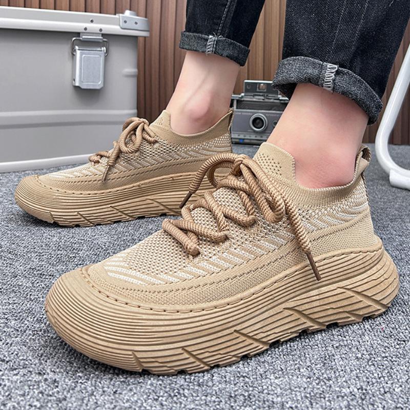 Trendy lace-up fly-knit thick-soled non-slip breathable casual sneakers